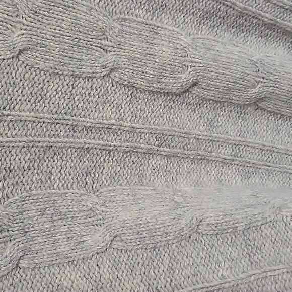 GAP Cream Wool Cable Knit Turtleneck Sweater - Picture 2 of 7